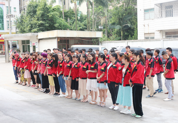 歐恩照明 組織全體員工進(jìn)行消防安全演習(xí) 深入貫徹落實(shí)“一暢兩會(huì)”