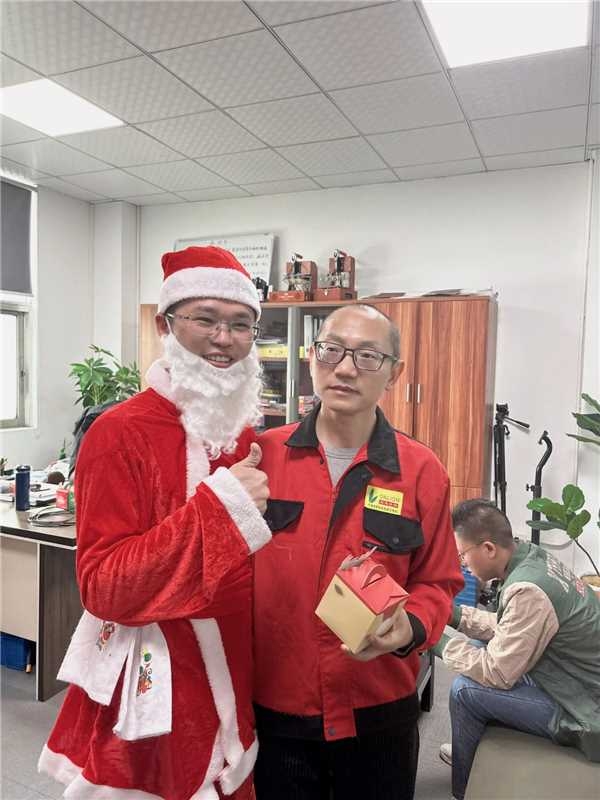 2f90cb50c551e7ff9d128e71afe55c6f_origin.jpg 2f90cb50c551e7ff9d128e71afe55c6f_origin.jpg